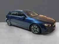Käytetty Mercedes A180 115 HP (84 kW) 2021 Sininen
