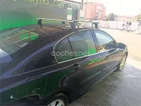 Usado Renault Laguna III Expression 130 HP (95 kW) 2009 Preto Sedan