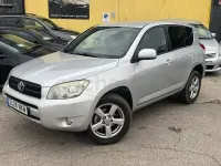 Usado Toyota RAV4 Executive 150 CV (110 kW) 2006 Gris / plata SUV