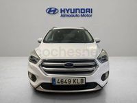Usado Ford Kuga Titanium 150 CV (110 kW) 2018 Blanco SUV