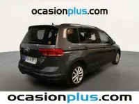 Usado VW Touran Advance 150 CV (110 kW) 2017 Gris Monovolumen