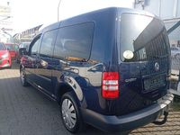 Usado VW Caddy Maxi Comfortline 102 CV (75 kW) 2014 Azul Monovolumen