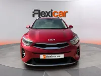 Usado Kia Stonic 101 CV (74 kW) 2021 Rojo SUV