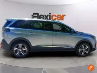 Usado Peugeot 5008 GT 131 CV (96 kW) 2024 Gris SUV