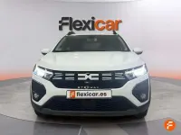 Usado Dacia Sandero Expression 91 CV (66 kW) 2024 Blanco Utilitario