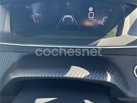 Usado Peugeot 208 Active 100 CV (73 kW) 2020 Rojo Utilitario