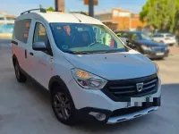 Usado Dacia Dokker Stepway 90 CV (66 kW) 2015 Blanco Monovolumen