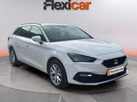 Usado Seat Leon Style 116 CV (85 kW) 2023 Blanco Familiar
