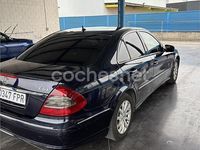 Usado Mercedes E220 Elegance 150 CV (110 kW) 2007 Azul Berlina