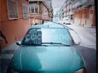 Usado Ford Fiesta Ambiente 60 CV (44 kW) 2001 Verde Utilitario