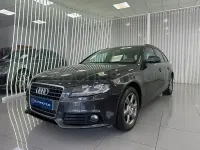 Usado Audi A4 120 CV (88 kW) 2010 Gris / plata Familiar