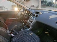 Usado Peugeot 308 Business-Line 90 CV (66 kW) 2010 Gris / plata Berlina