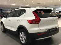 Nuevo Volvo XC40 2026 Blanco SUV