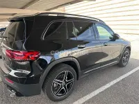 Usado Mercedes GLB200 150 CV (110 kW) 2022 Negro SUV