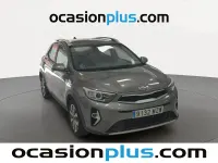 Usado Kia Stonic 101 CV (74 kW) 2025 Gris SUV
