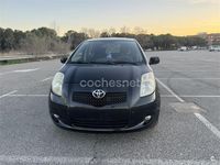 Usado Toyota Yaris 87 CV (63 kW) 2008 Negro Utilitario