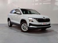 Usado Skoda Karoq Ambition 150 CV (110 kW) 2023 Blanco SUV