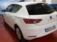 Usado Seat Leon Reference 115 CV (84 kW) 2019 Blanco Familiar