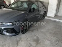 Usado VW Golf VIII GTI Clubsport 301 CV (221 kW) 2025 Gris / plata Berlina