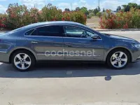 Usado VW CC 140 CV (102 kW) 2014 Gris / plata Berlina