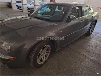 Usado Chrysler 300C 218 CV (160 kW) 2007 Gris / plata Berlina