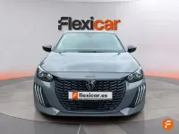 Usado Peugeot 208 Allure 100 CV (73 kW) 2025 Gris Utilitario