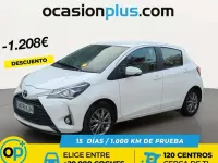 Usado Toyota Yaris Active 69 CV (50 kW) 2018 Blanco Utilitario