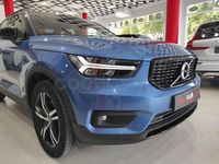 Usado Volvo XC40 R-Design 190 CV (139 kW) 2018 Azul SUV