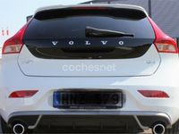Usado Volvo V40 R-Design Momentum 190 CV (139 kW) 2017 Blanco Berlina