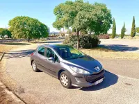 Usado Peugeot 308 120 CV (88 kW) 2010 Gris / plata Berlina