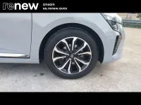 Usado Renault Clio V Techno 100 CV (73 kW) 2025 Blanco Berlina