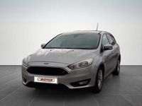 Usado Ford Focus Trend 115 CV (84 kW) 2015 Gris / plata Familiar