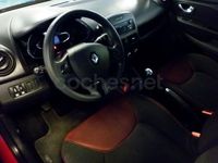 Usado Renault Clio IV Authentique 75 CV (55 kW) 2015 Granate Berlina