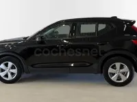 Begagnad Volvo XC40 Core 129 HK (94 kW) 2023 Svart SUV
