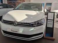 Usado VW Touran 122 CV (89 kW) 2024 Blanco Monovolumen