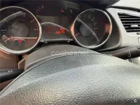 Usado Peugeot 3008 120 CV (88 kW) 2009 Gris / plata Familiar