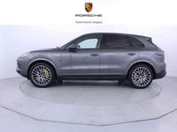 Usado Porsche Cayenne 468 CV (344 kW) 2019 Gris / plata SUV