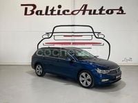 Usado VW Passat Business 150 CV (110 kW) 2024 Azul Familiar