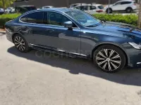 Usado Volvo S90 Plus 235 CV (172 kW) 2022 Azul Berlina