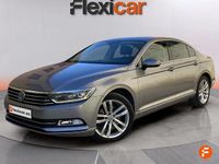 Usado VW Passat Advance 150 CV (110 kW) 2018 Gris Berlina