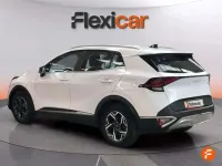 Käytetty Kia Sportage 136 HP (100 kW) 2023 Valkoinen Katumaasturi