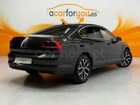 Usado VW Passat Executive 150 CV (110 kW) 2020 Gris / plata Berlina
