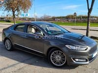 Usado Ford Mondeo Vignale 240 CV (176 kW) 2015 Gris / plata Berlina