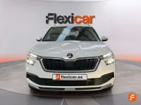 Usado Skoda Kamiq Selection 116 CV (85 kW) 2024 Blanco SUV