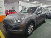 Usado Porsche Cayenne 382 CV (280 kW) 2013 Gris / plata SUV