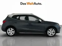 Usado Seat Arona Xperience 110 CV (80 kW) 2022 Gris / plata SUV