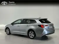 Usado Toyota Corolla Active 122 CV (89 kW) 2022 Gris / plata Familiar