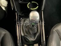 Usado Peugeot 2008 Allure 120 CV (88 kW) 2015 Gris / plata SUV