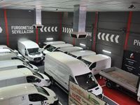 Usado Renault Trafic 145 CV (106 kW) 2021 Blanco Monovolumen