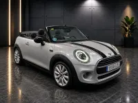 Usado Mini One Cabriolet 102 CV (75 kW) 2019 Gris / plata Descapotable